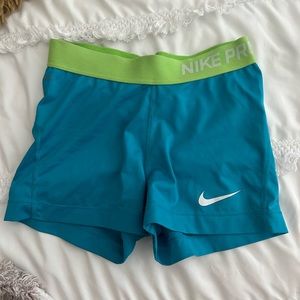 Women’s Nike Pros Spandex